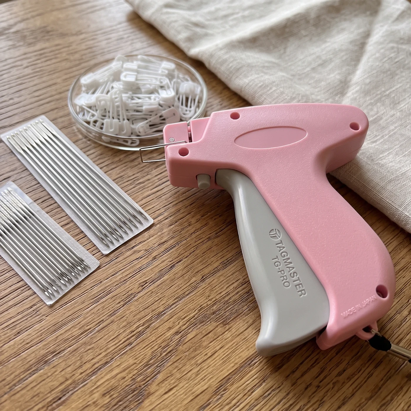 Kit de Reparación Rápida de Ropa - Pistola de Coser Manual — foto 3